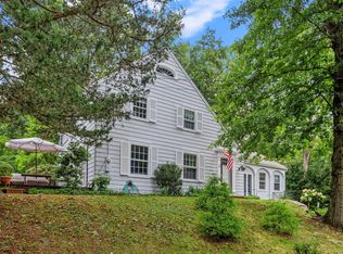 11 Cranbury Rd, Norwalk, CT 06851