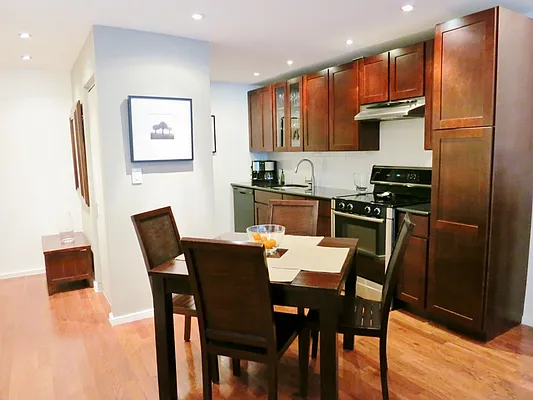 Rented by Brooklyn Heights Real Estate Inc | media 25