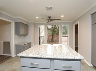 298 Sugarberry Cir #298, Houston, TX 77024
