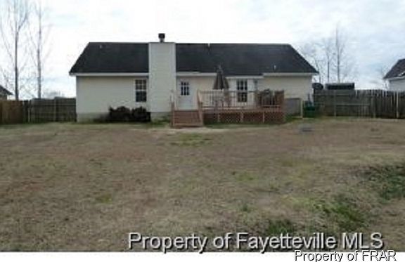 2nd image of 121 Chapel Hill Dr