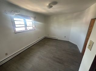 25 Snyder Ave, McAdoo, PA 18237