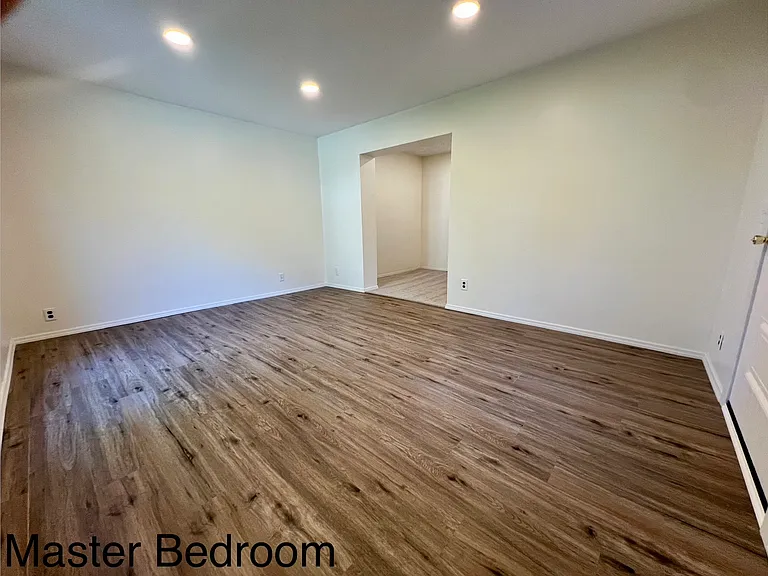 5301 S Old State Road 37 — Photo 20