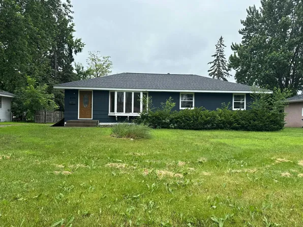 4201 Janet Ln, Brooklyn Center, MN 55429