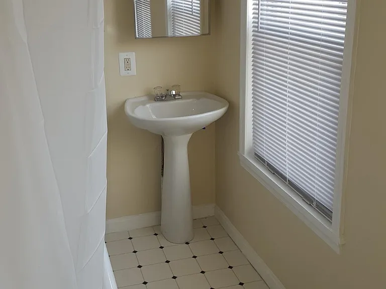 1440 Andre St #1 — Photo 15