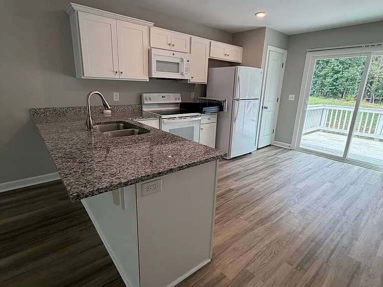 59 Tidewater Ln — Photo 3
