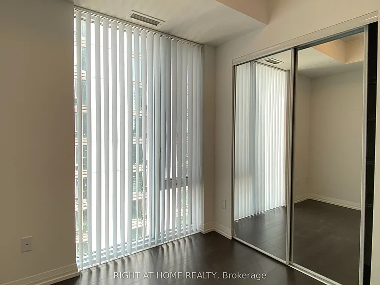 8 Widmer St #2205 — Photo 26