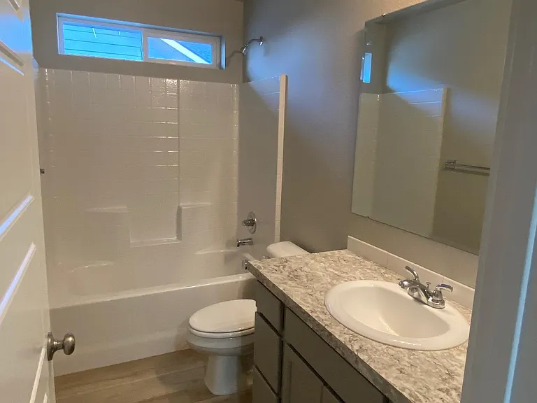 2882 N Klemmer Ave — Photo 13