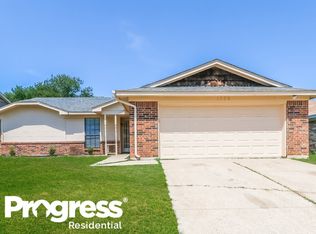 1732 Hunting Green Dr, Fort Worth, TX 76134