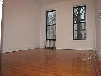 Rented by Manhattan Best Realty, Inc.