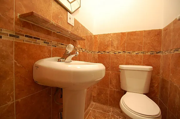 Rented by Bohemia Realty Group | media 9