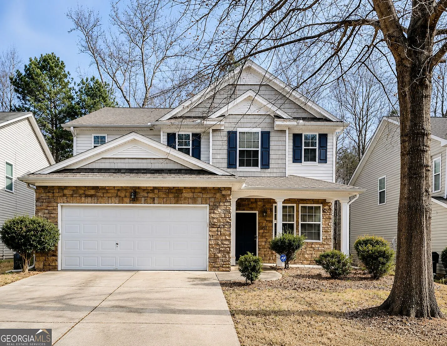 3 bed, 2.5 bath, 2571 sqft, $2,850 — Photo 1