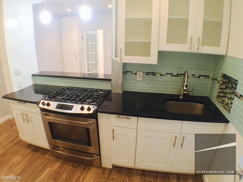 1st image of 3114 42nd St APT 1