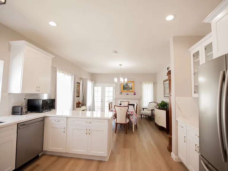 30274 Shoreline Dr — Photo 6