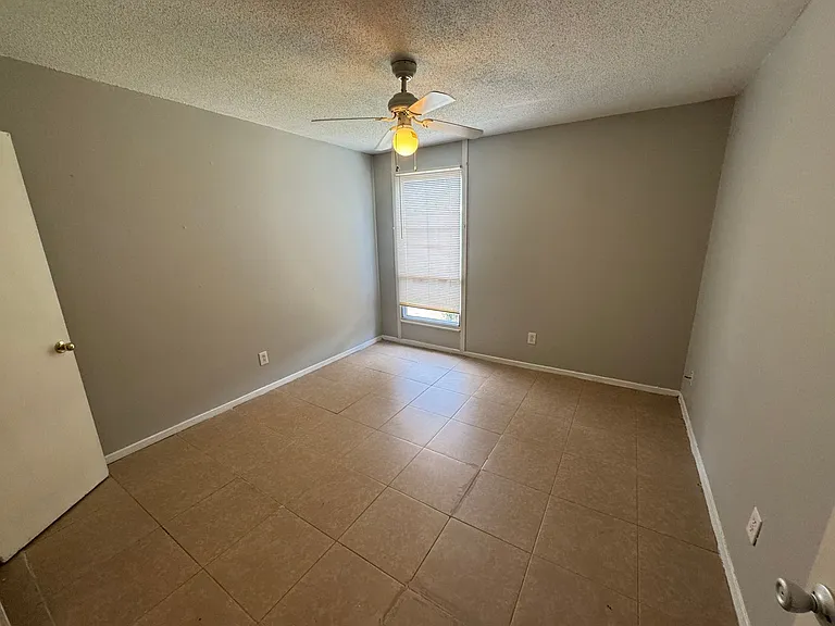 151 N Belvedere Blvd — Photo 9