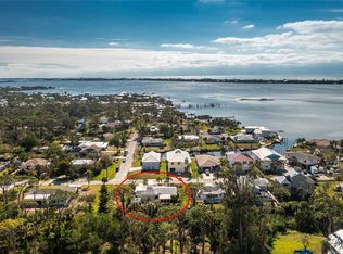 810 Harvard St, Englewood, FL 34223