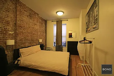 Rented by Bond New York