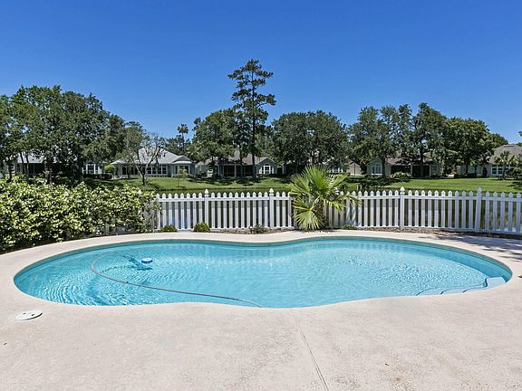 5th image of 257 WATER'S EDGE Drive