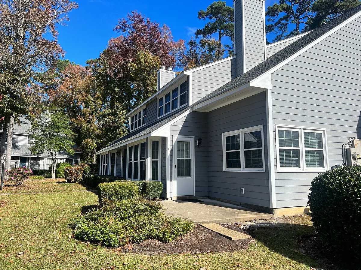 Building Photo - 1210 Benna Dr #6-F