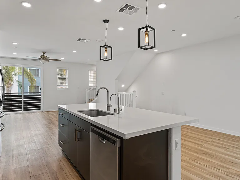 11011 Skyglow Dr — Photo 15