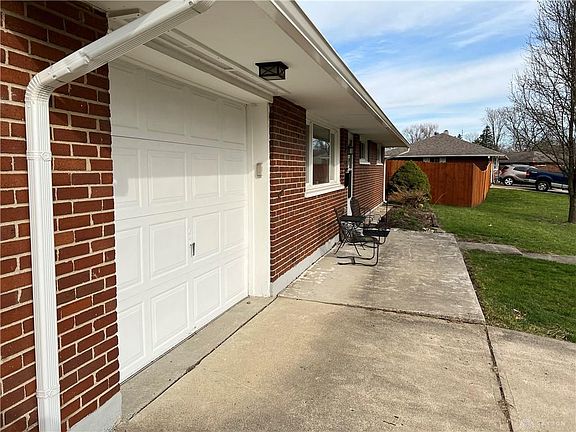 2nd image of 4595 Metlic Dr