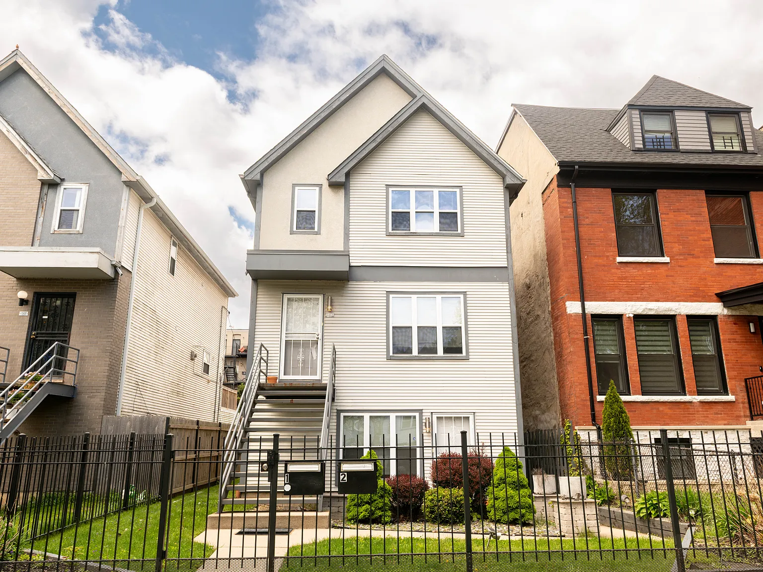 2 bed, 1000 sqft, $1,850 — Photo 3