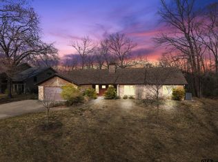 615 Private Road 5881, Yantis, TX 75497