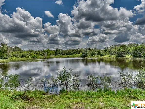 Herman Ln, Flatonia, TX 78941