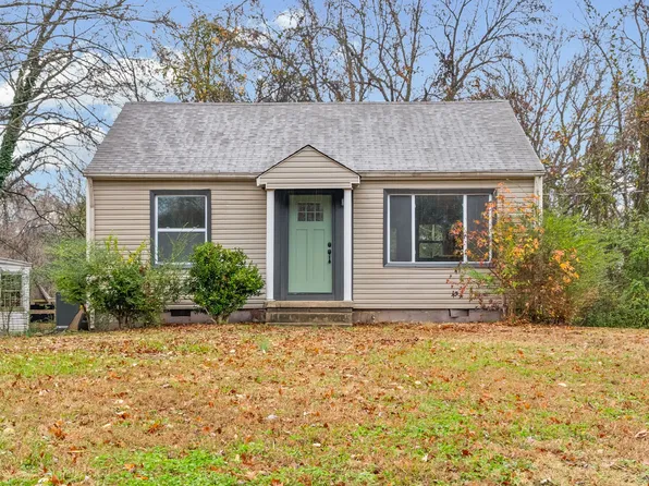 715 McGraw St, Clarksville, TN 37040