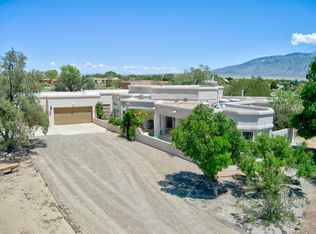 168 Camino Rayo Del Sol, Corrales, NM 87048