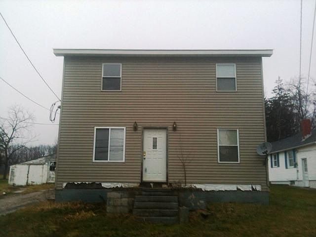 1st image of 16194 E High St
