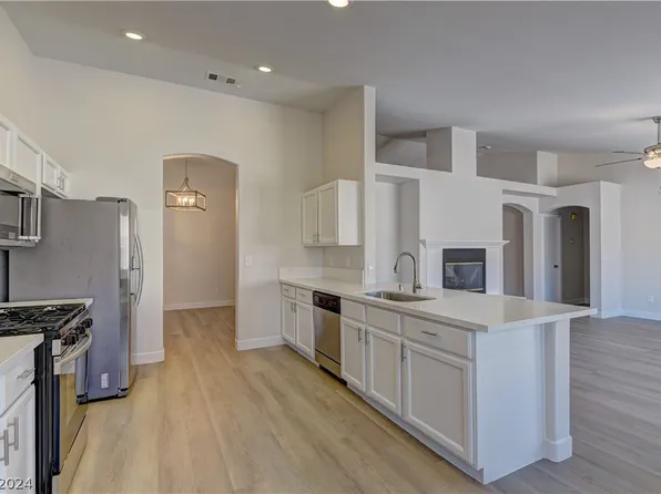 3528 Strawberry Roan Rd, North Las Vegas, NV 89032
