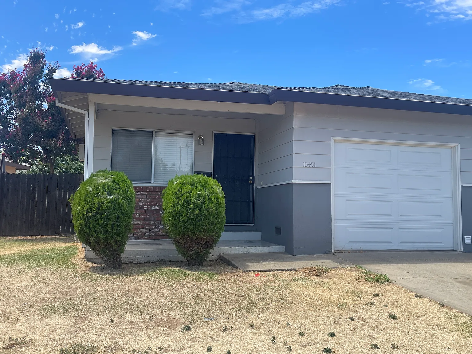 10451 Buena Plaza Cir — Photo 2