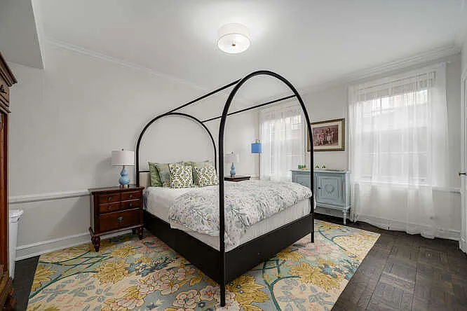 73 E Elm St #4B — Photo 18