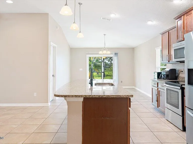16050 Dowing Creek Dr — Photo 17