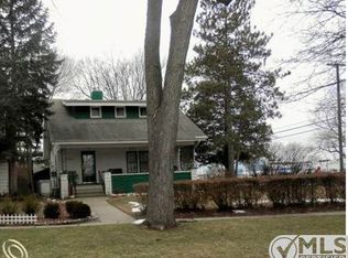 4324 Newberry St, Wayne, MI 48184