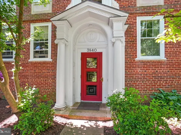 3840 Porter St NW APT D382, Washington, DC 20016