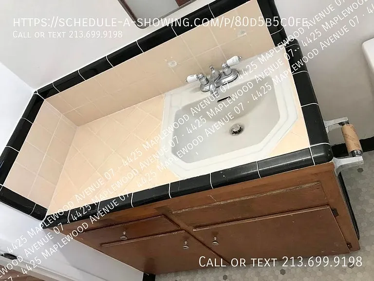 4425 Maplewood Ave #7 — Photo 11
