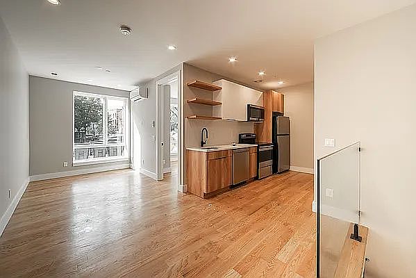 1st image of 1405 Herkimer St #1R
