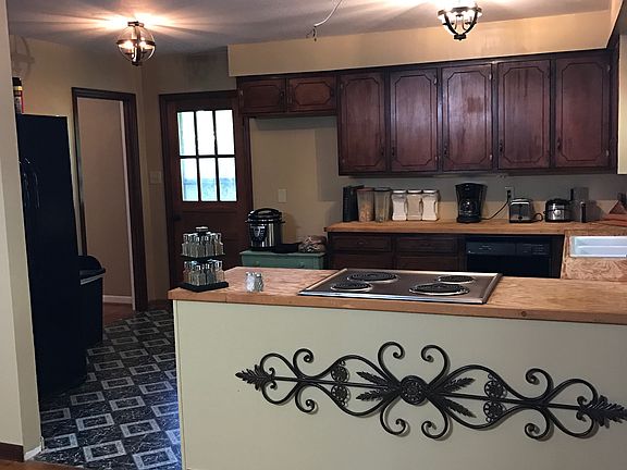 5th image of 171 Stribling Cir