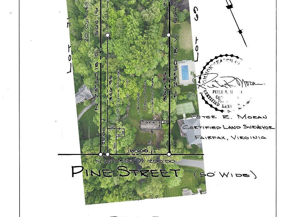 1st image of 11708 Pine Tree Dr