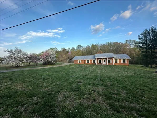 5488 State Highway 8 N, Lawsonville, NC 27022