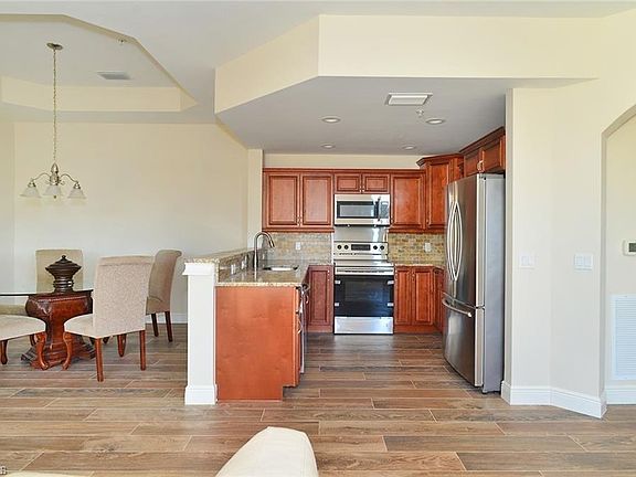 2nd image of 3968 Pomodoro Cir Unit 304