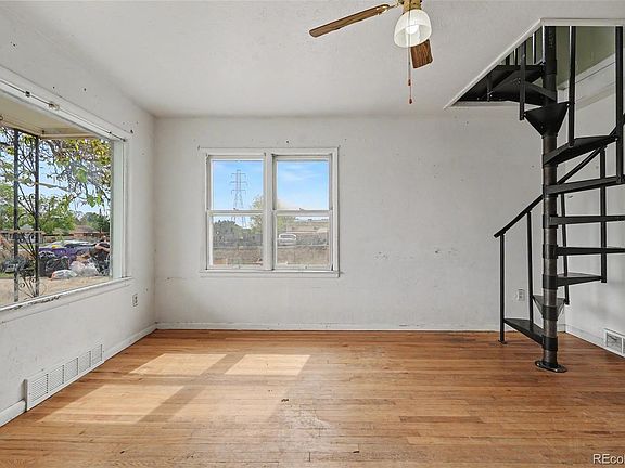 2nd image of 3420 W Tennessee Avenue