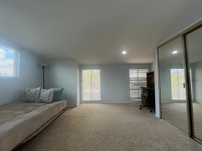 18241 Saint Andrews Dr #301 — Photo 11
