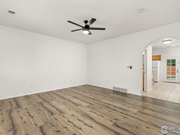 5th image of 4122 Meadowview Ct