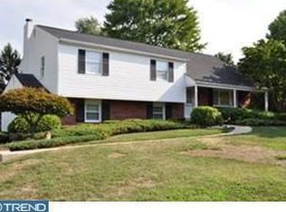 74 W Patricia Rd, Southampton, PA 18966