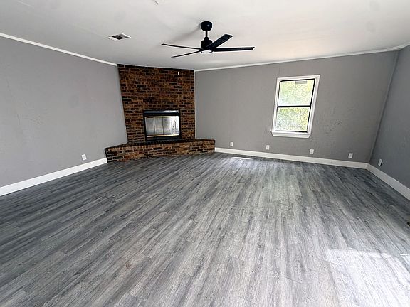 5th image of 158 Chickadee Ln