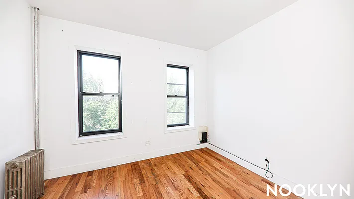 Rented by Nooklyn NYC LLC | media 13