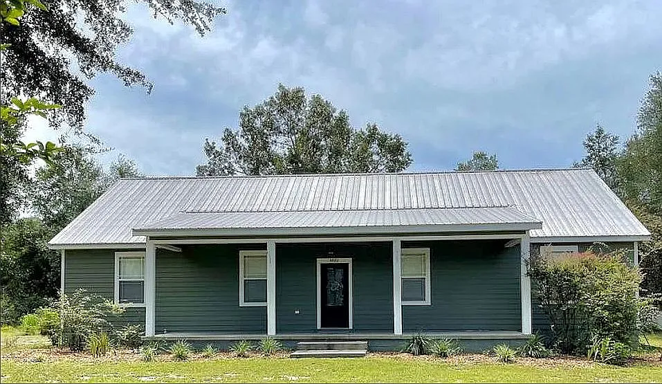 9880 NW 110th St, Chiefland FL - Owner Finance Home