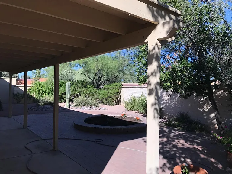 2560 N Water Pl — Photo 25